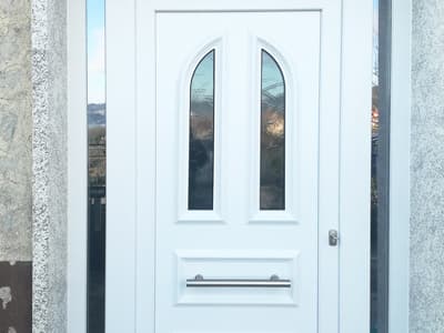 Trabajos realizados por Aluminios y PVC Moaña.